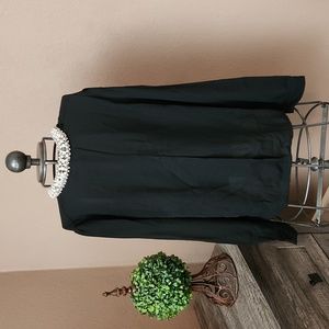 ⚡️NWT black long sleeve blouse pearl collar sz small